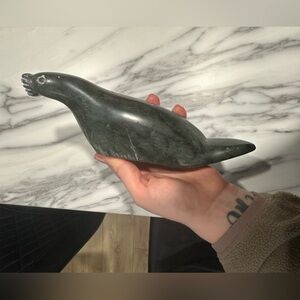 1989 INUIT SOAPSTONE SEA LION SCULPTURE
